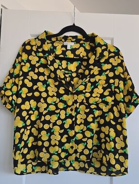 Black Lemon Print Button-Up Shirt
